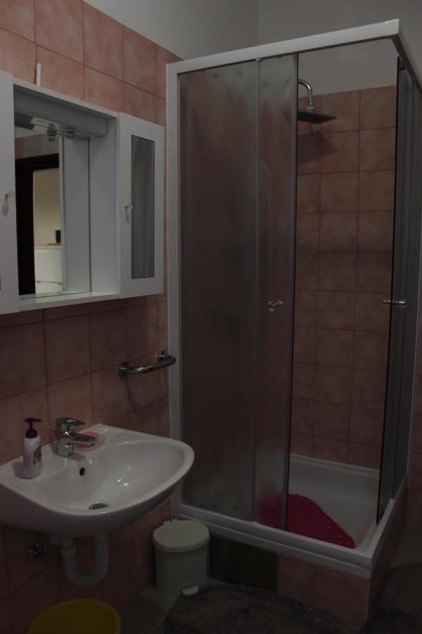 Apartment Mis Floura Rijeka Ngoại thất bức ảnh