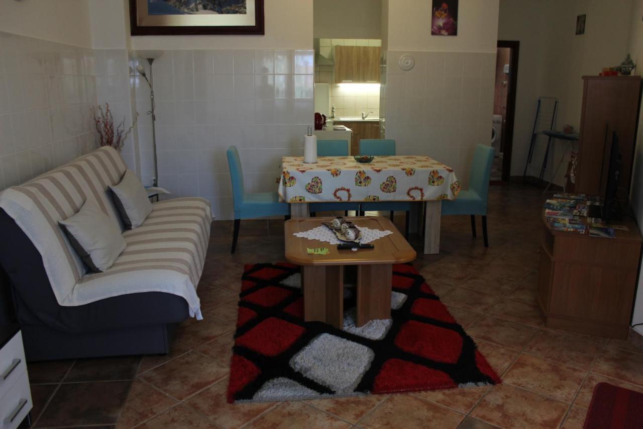 Apartment Mis Floura Rijeka Ngoại thất bức ảnh