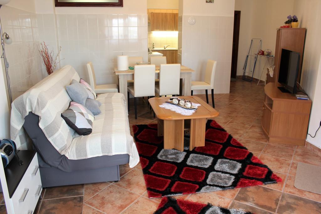 Apartment Mis Floura Rijeka Ngoại thất bức ảnh